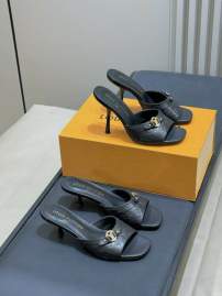 Picture of Louis Vuitton Shoes _SKULVsz35-41mnq010413680